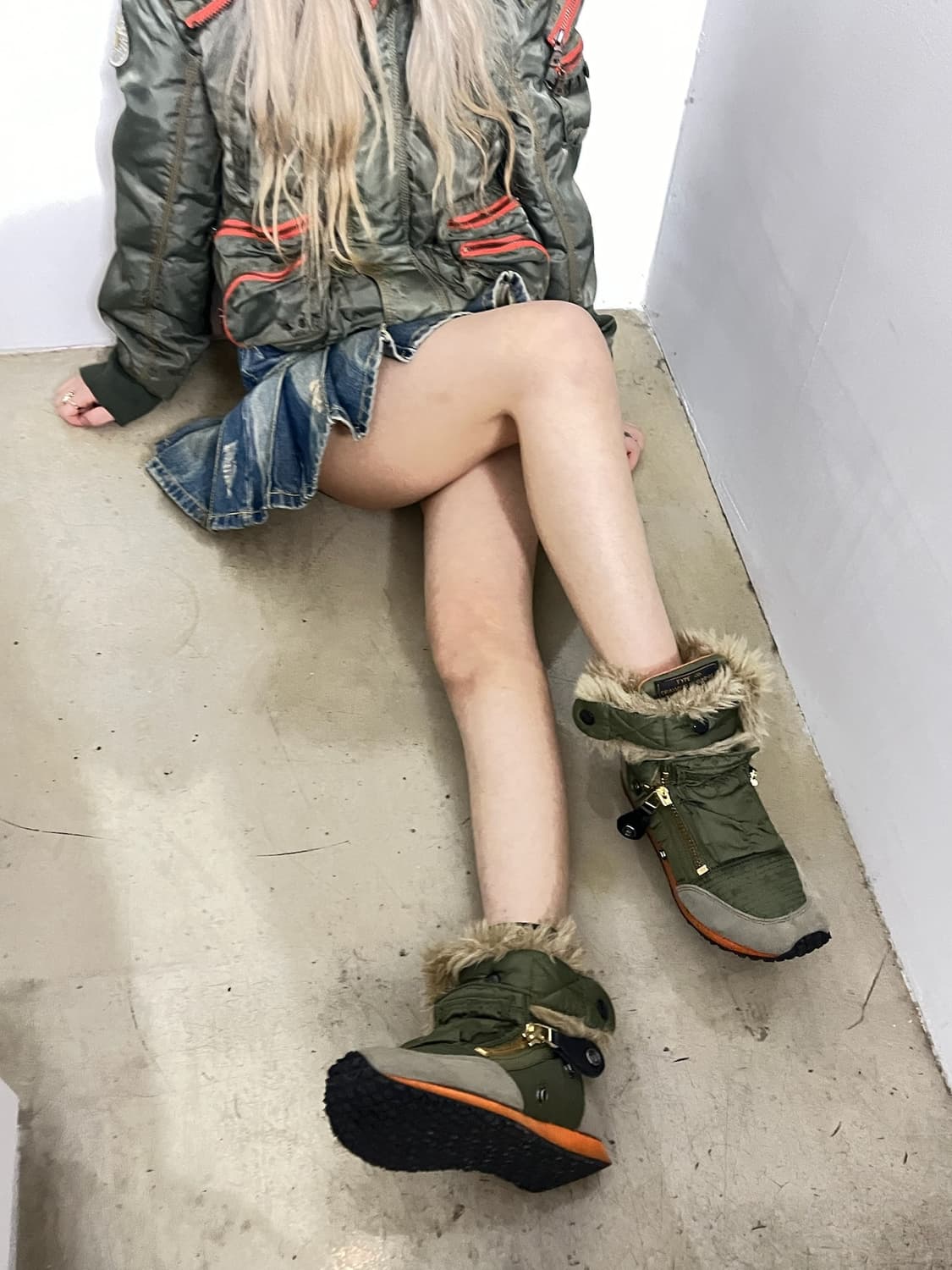 캐피탈 퍼 디테일 ma-1 스니커즈 상품이미지10