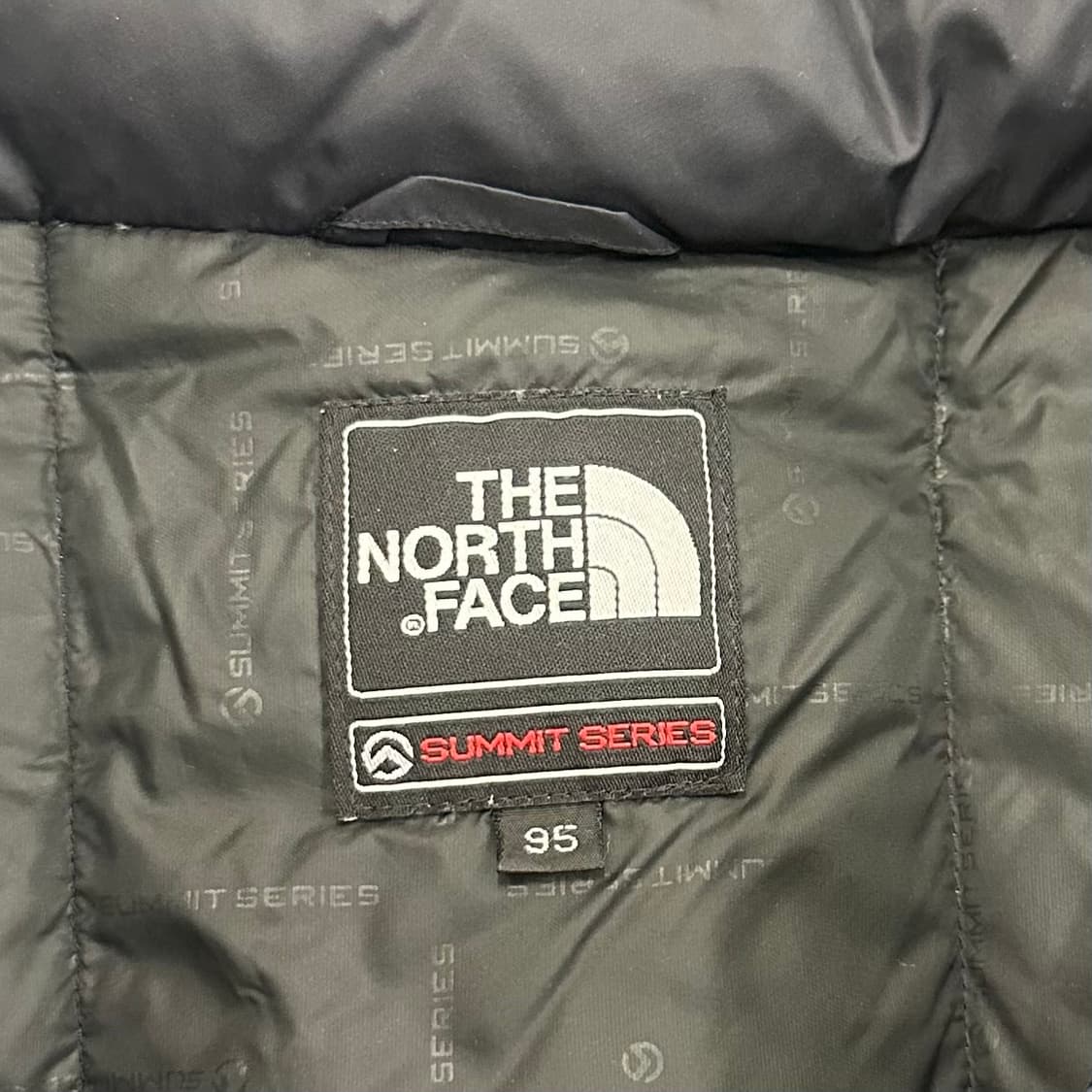 노스페이스 써밋 시리즈  로체 구스다운 패딩 상품이미지4
