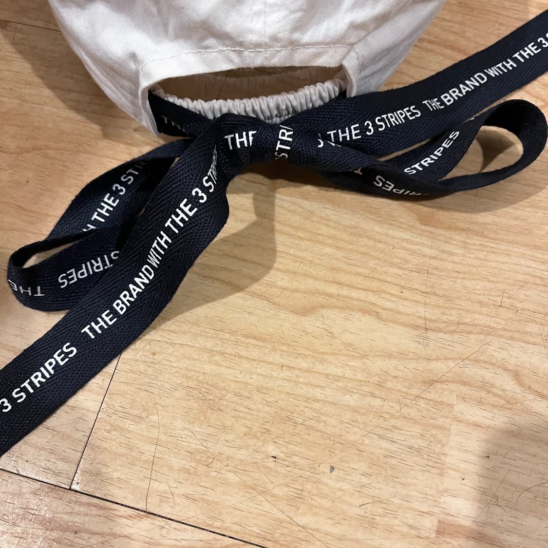 아디다스 골프 리본 모자 여성용 상품이미지2