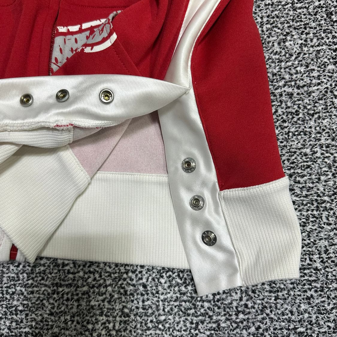 (XL) 나이키 스우시 흰빨 트랙탑 져지 상품이미지4