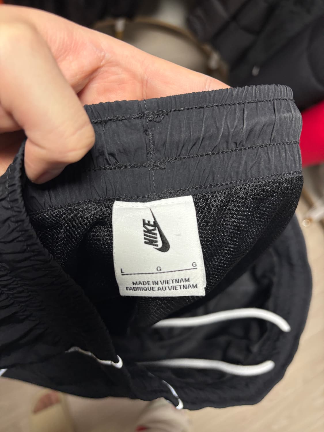 나이키 솔로스우시 트랙 팬츠 L 상품이미지3