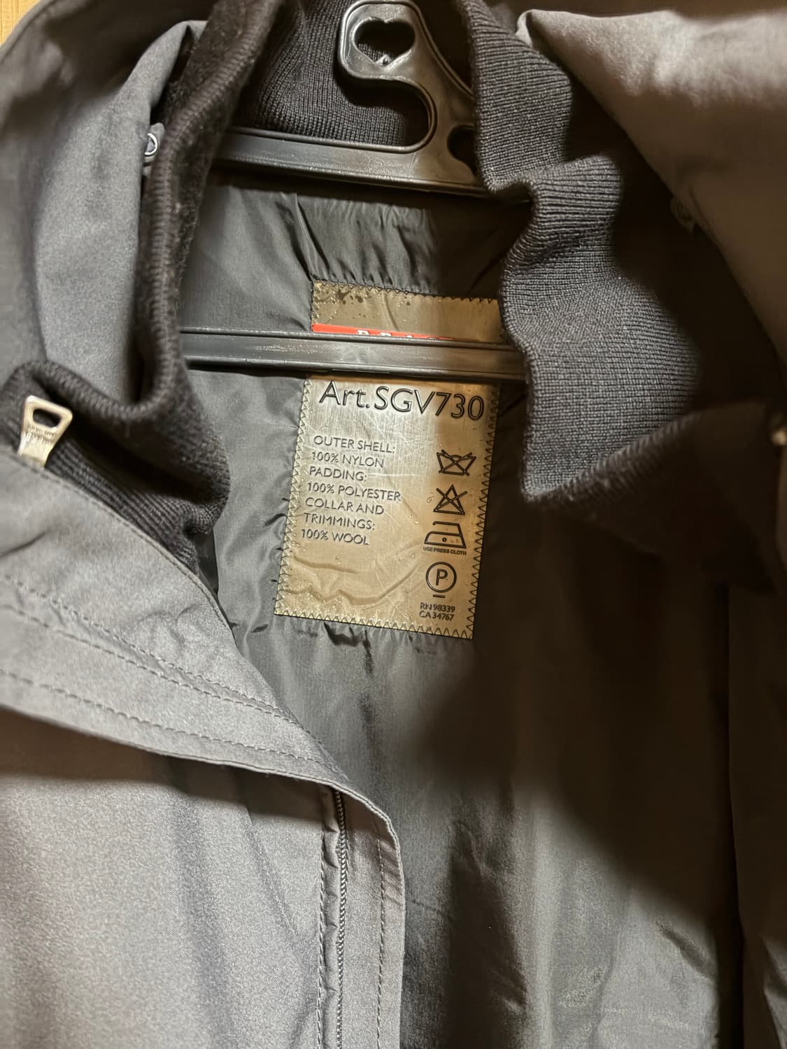 프라다 스포츠 고어텍스 자켓 상품이미지5