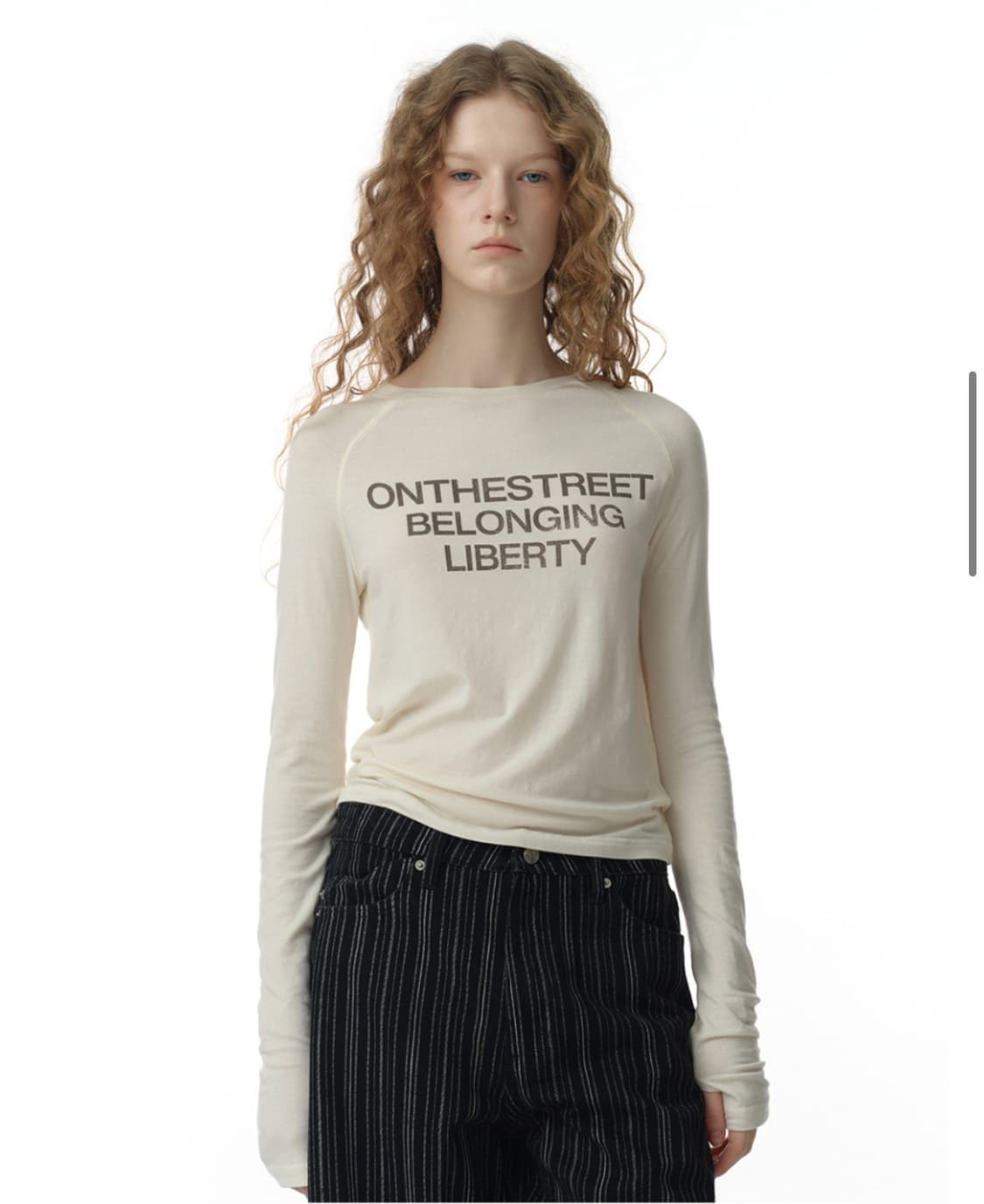 밀로우먼 홀 레글런 티셔츠 아이보리 상품이미지2