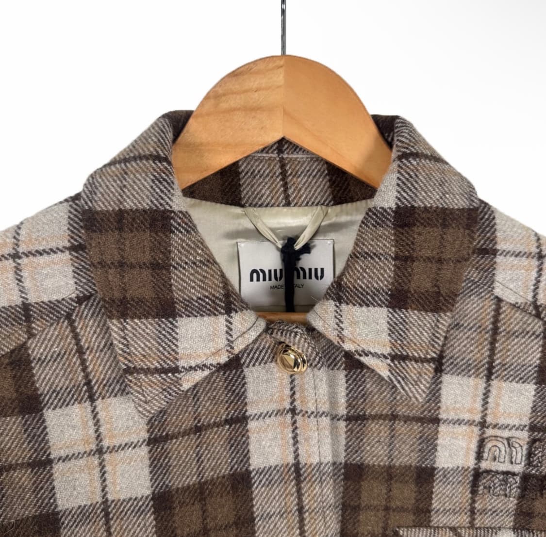 [40] 미우미우 여성 로고 체크 크롭 블루종 자켓 코코아 브라운 상품이미지4
