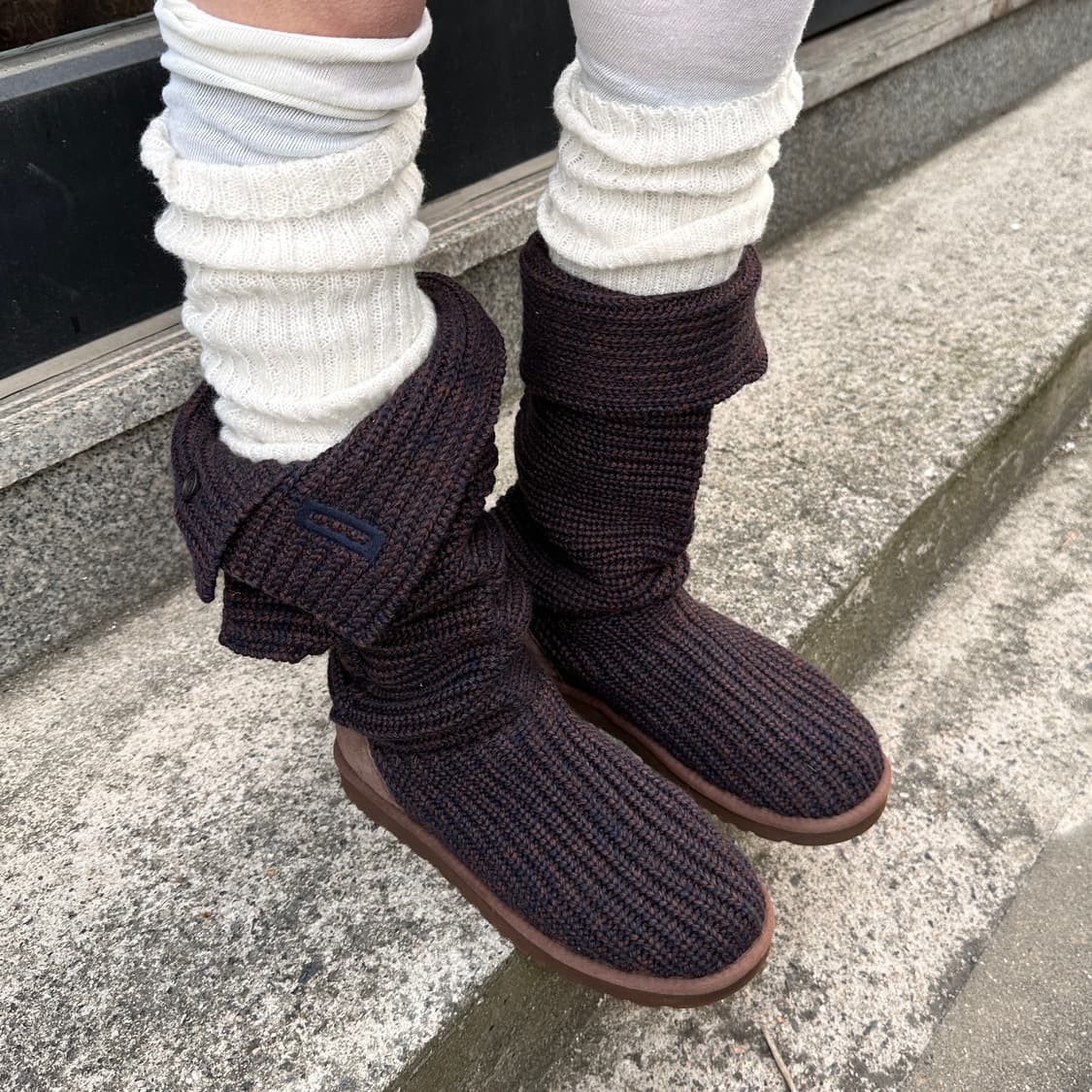 00s 딥 브라운 어그 카디 니트 부츠 상품이미지5