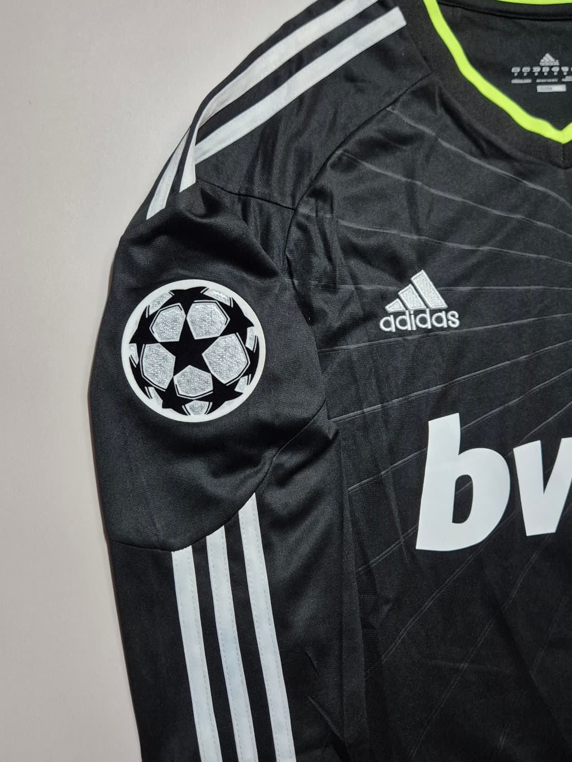 10-11 레알마드리드 외질 원정 유니폼 M사이즈 레플리카 상품이미지5