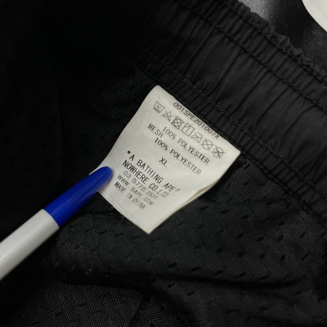 베이프 샤크 블랙 하프팬츠 XL 상품이미지5