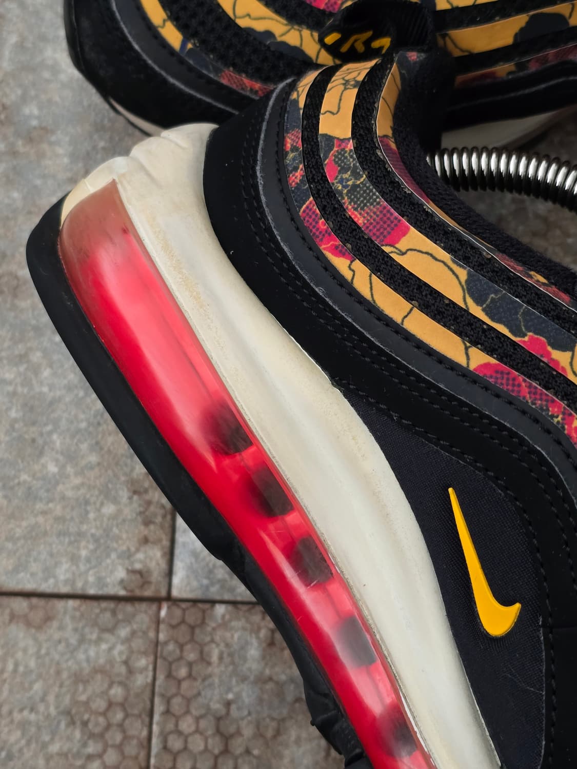 (240)나이키 에어맥스 97 se 플로럴 상품이미지5