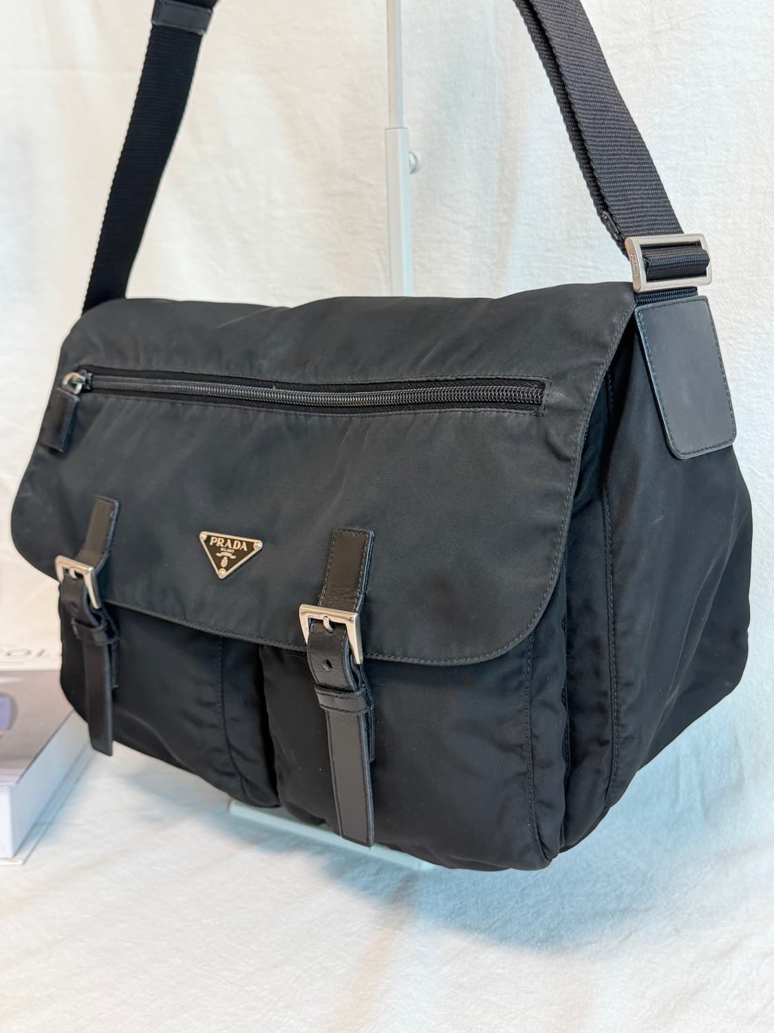 정품 프라다 포코노 나일론 투포켓 메신저백 크로스백 숄더백 블랙 상품이미지6