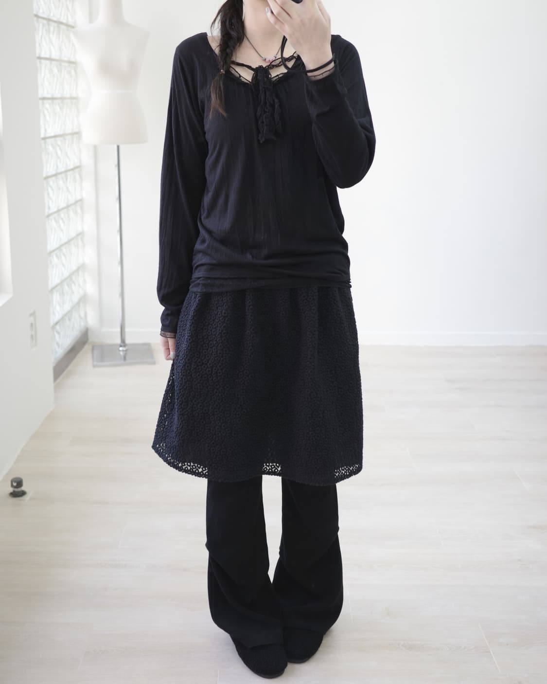 Cutie blonde black tee 상품이미지2