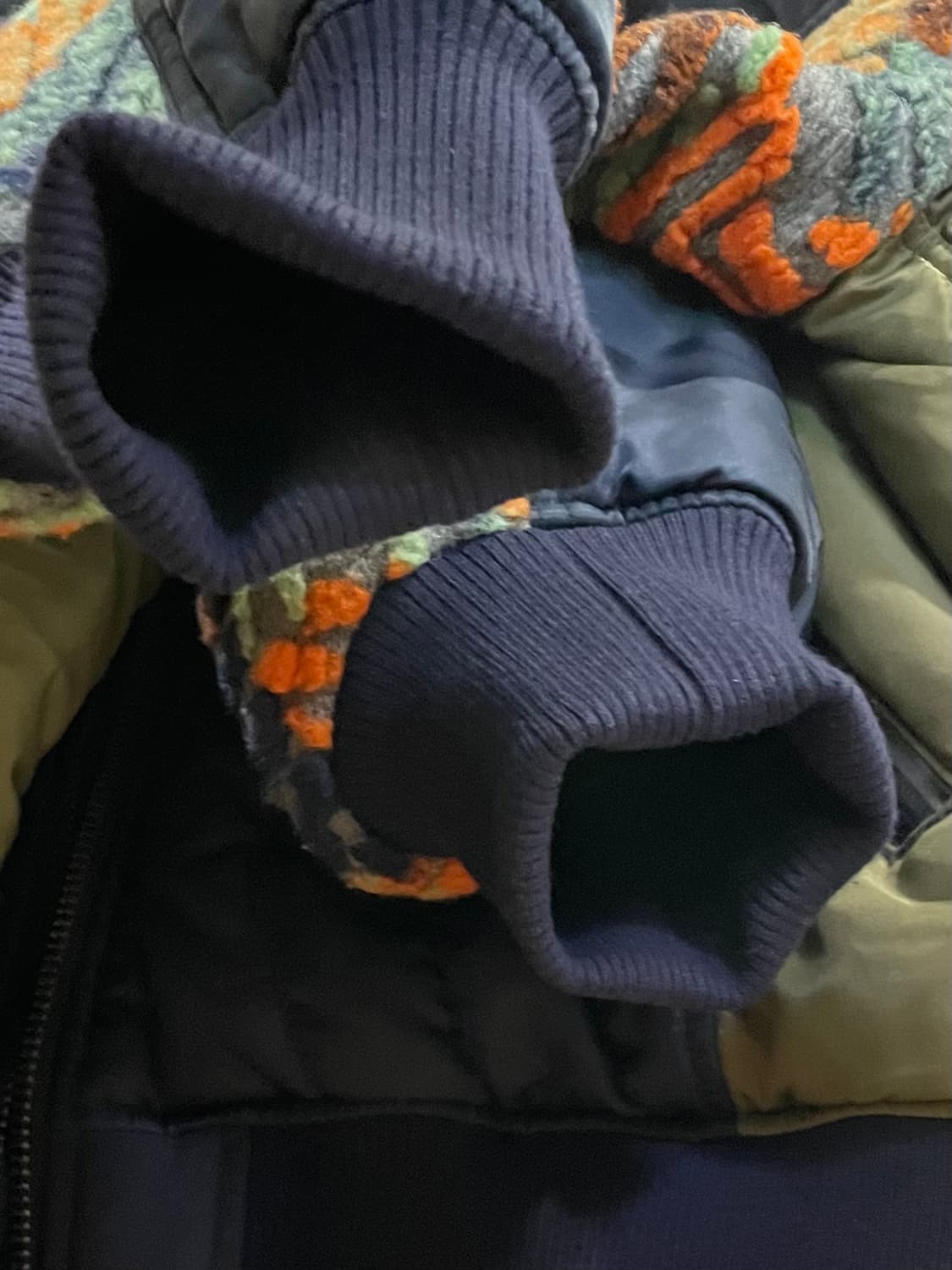 아식스 앤더슨벨 퀼팅 봄버 자켓 M 상품이미지4