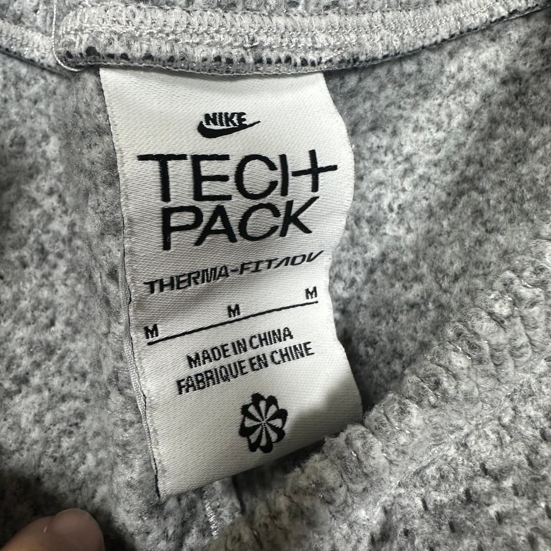 ✨ (바배) 나이키 테크팩 포워드 크루넥 맨투맨 상품이미지4
