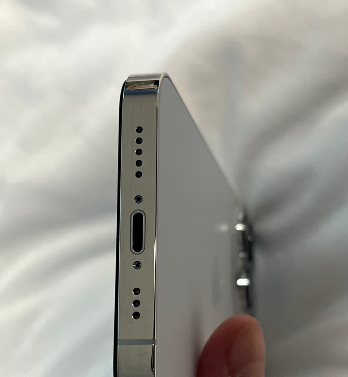 상태A 아이폰 13PRO 화이트 128GB 상품이미지5
