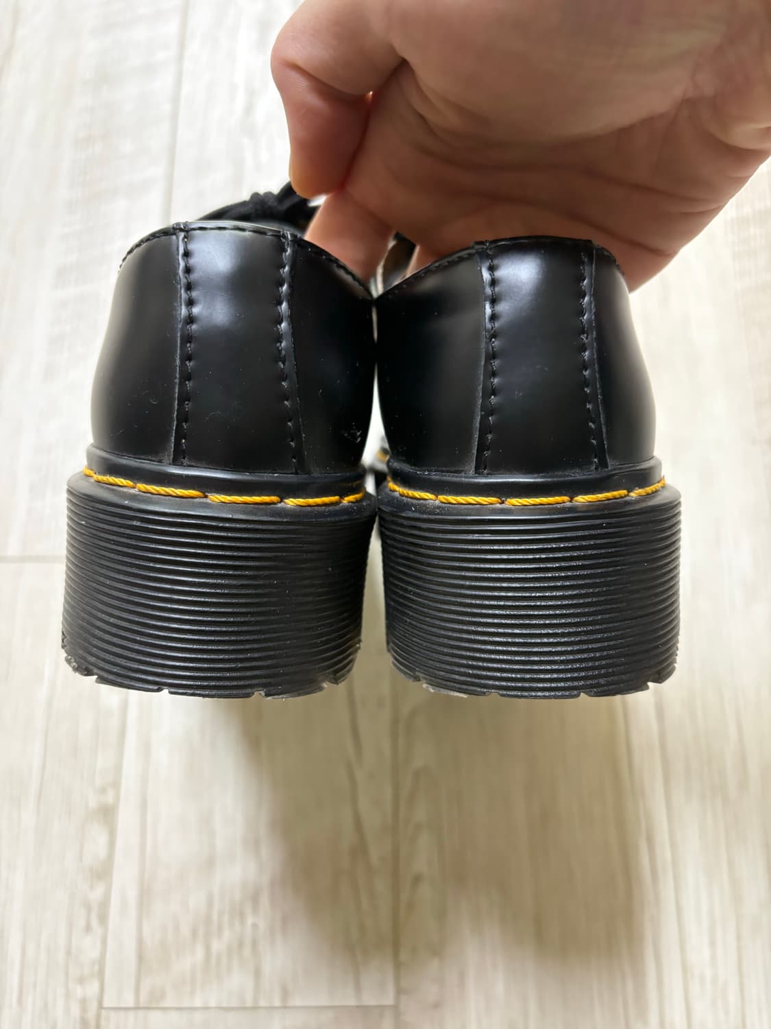 닥터마틴 1461 3홀 쿼드 230-235 상품이미지5