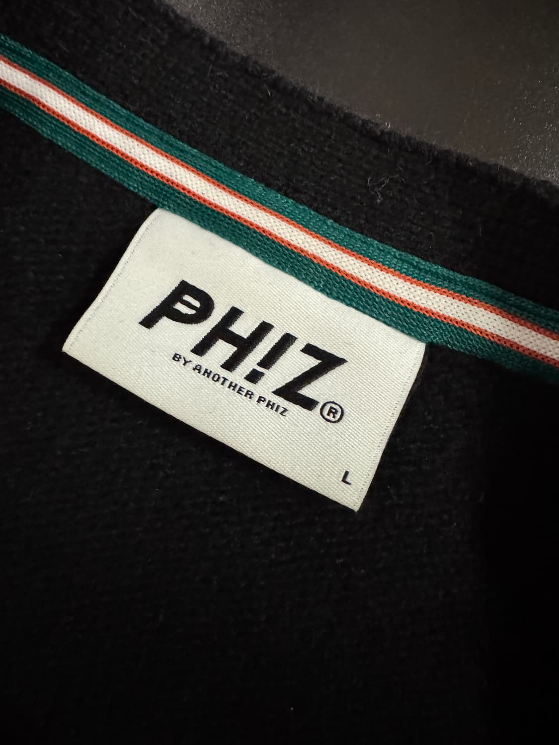 헤지스 피즈 PHIZ 미니멀 울 가디건 L 블랙 상품이미지3