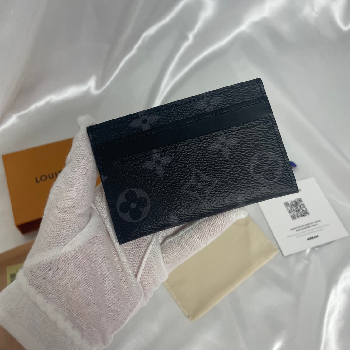 새상품 Louis Vuitton 모노그램 이클립스 카드지갑 M6217 상품이미지7