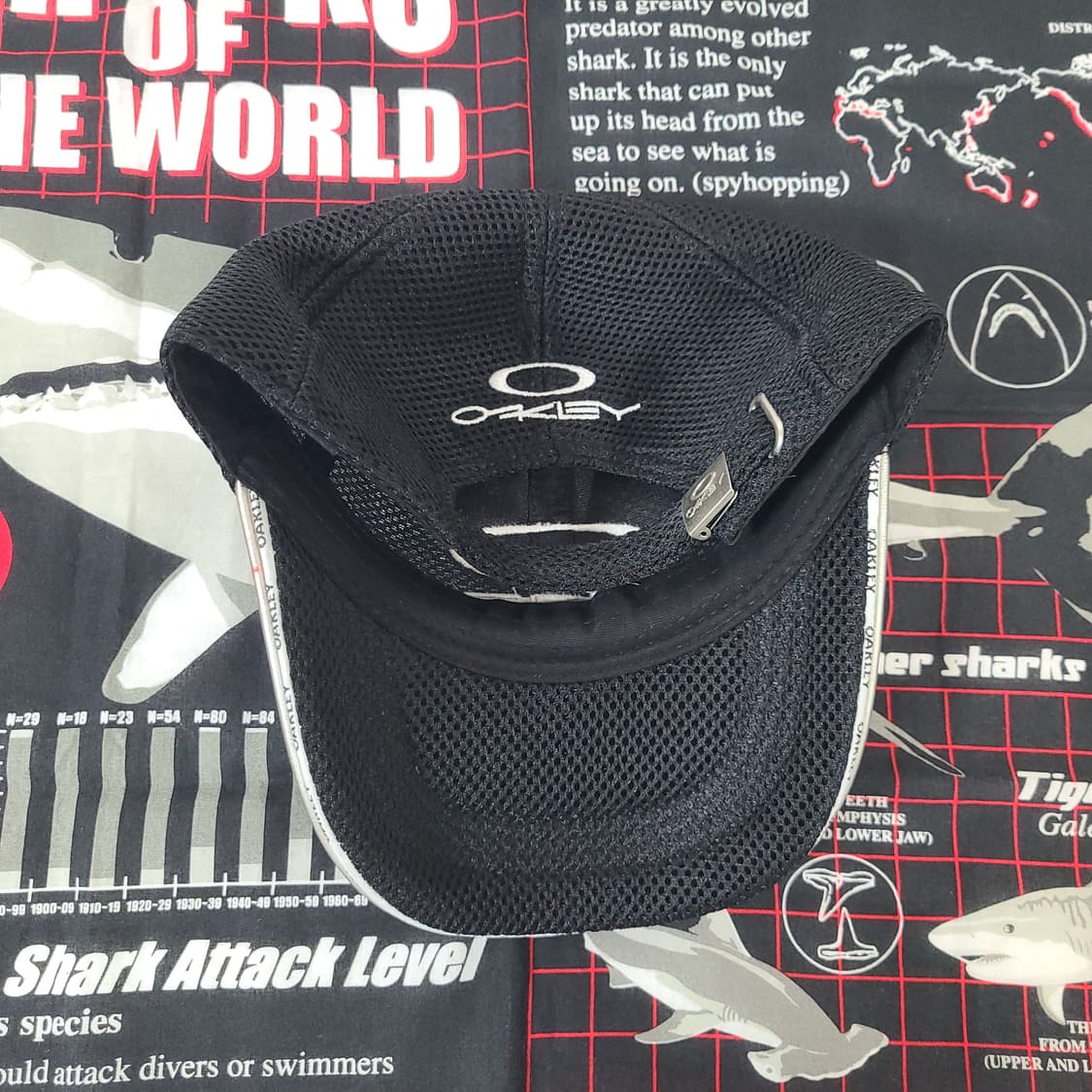 오클리 빈티지 자수 로고 블랙 메쉬 캡 모자 볼캡 상품이미지10