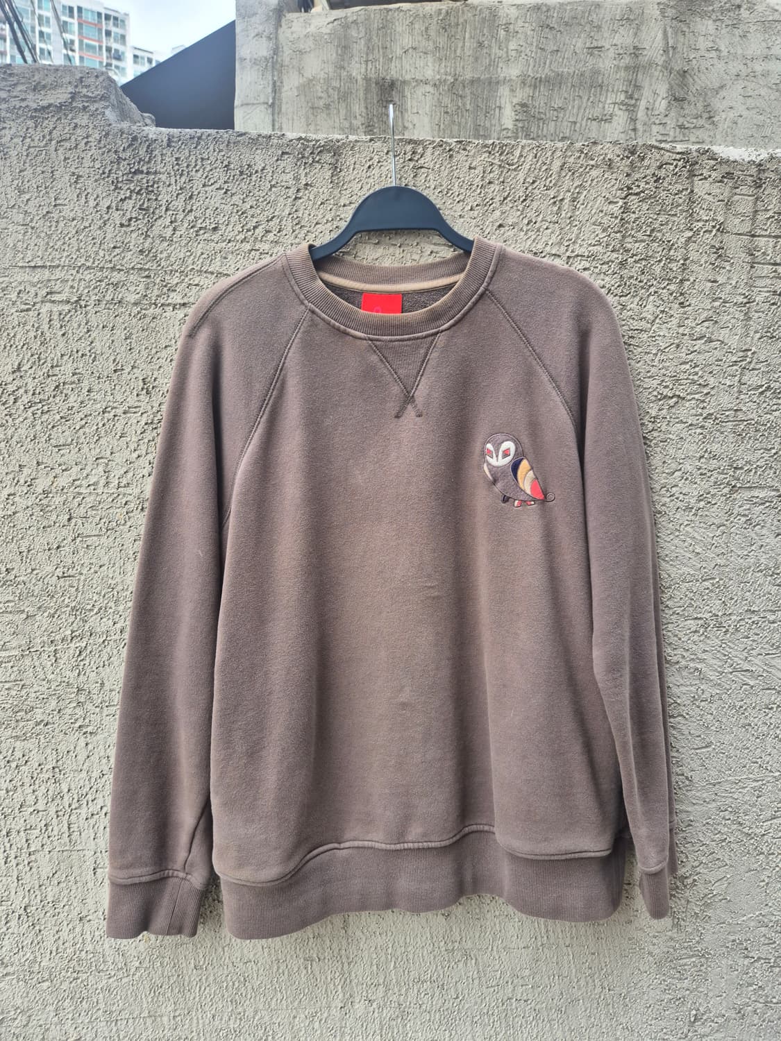 🦉 럭키슈에뜨 부엉이 자수 맨투맨 M (여성) 상품이미지8