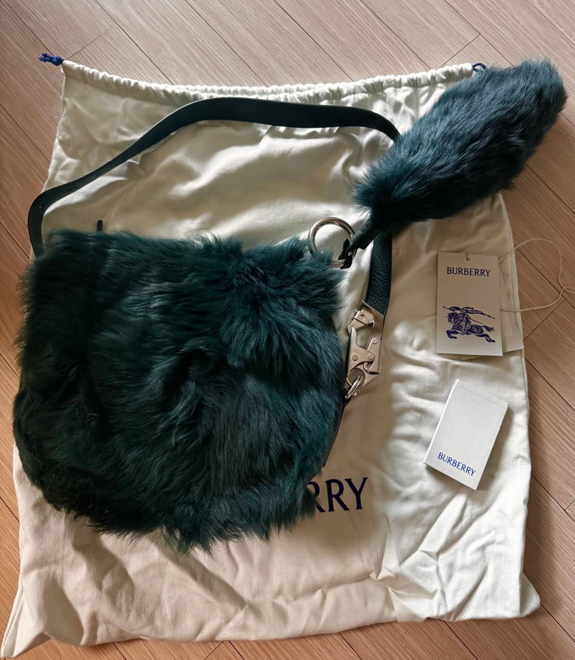 새상품 정품 버버리 정가480만원 나이트 백 가방 숄더백 핸드백 상품이미지8