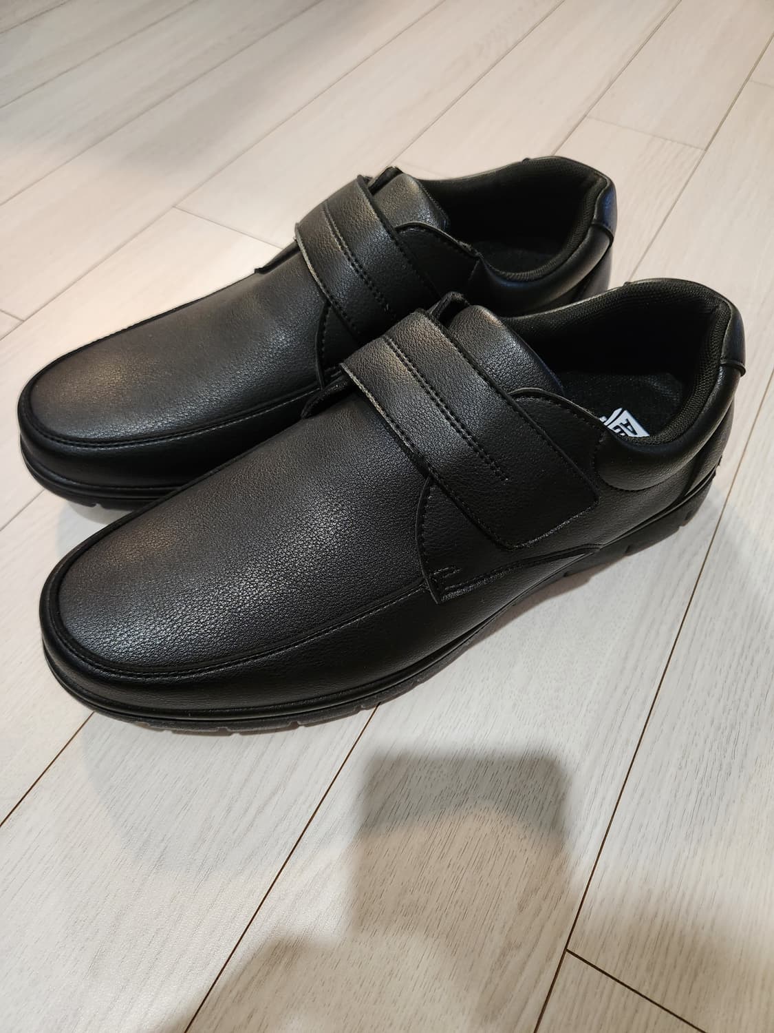 새상품)월드컵 루시안 가죽 에어로폼 슬립온 남성패션화 캐주얼화 사이즈27 상품이미지1