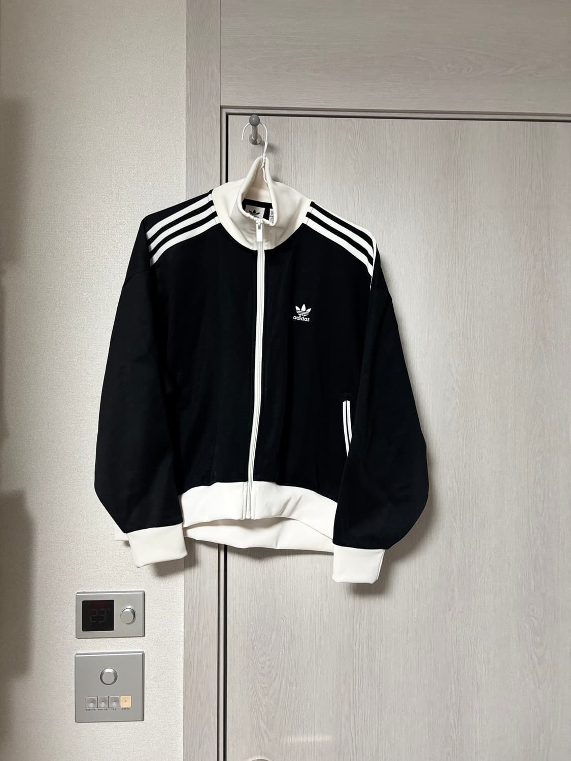 아디다스 베켄바우어 크룹 져지 트랙탑 상품이미지1