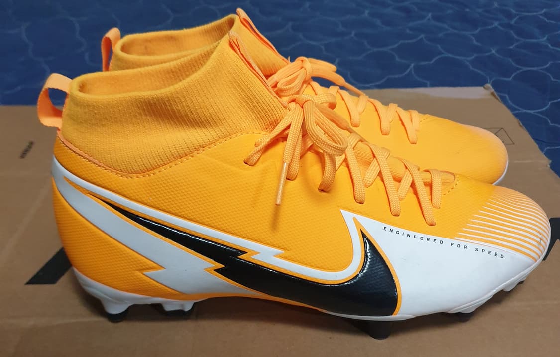 나이키 주니어 머큐리얼 슈퍼플라이 7 아카데미 FG/MG 오렌지(240) 상품이미지1