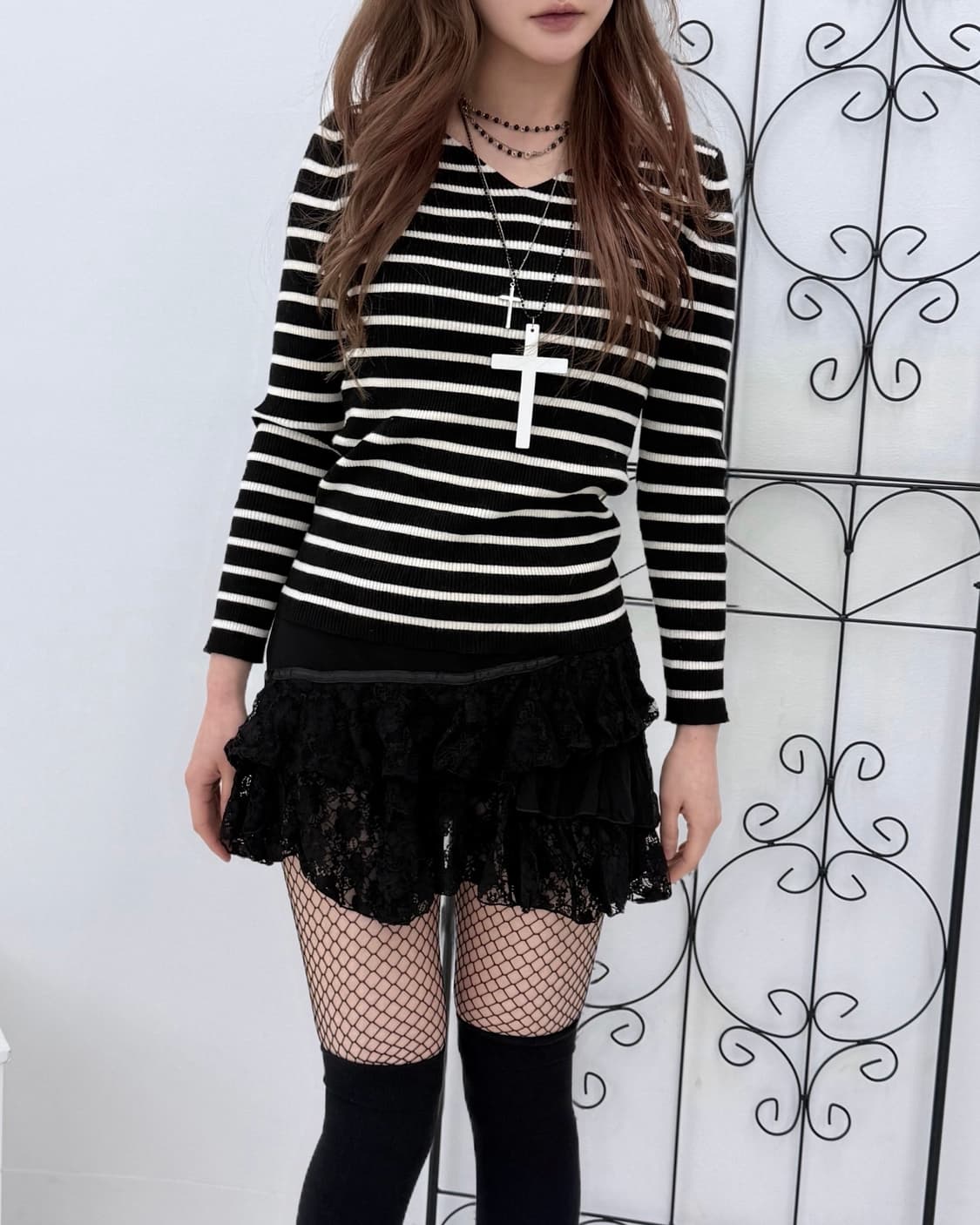 블랙 & 화이트 스트라이프 T 상품이미지2