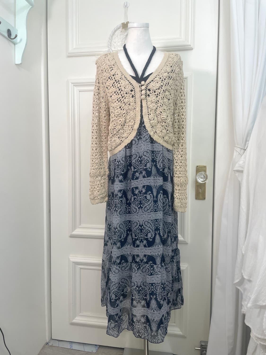 navy pasley long sleeveless opc(size-L) 상품이미지8