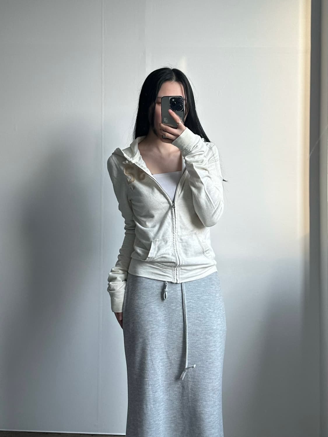 아베크롬비 y2k 와투케 화이트 딱붙 후드집업 상품이미지1