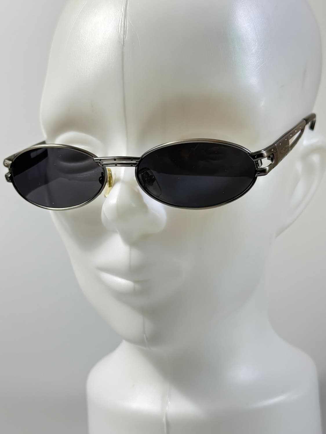 90s JOANNA 건메탈 슬림 오벌 프레임 빈티지 선글라스 상품이미지8