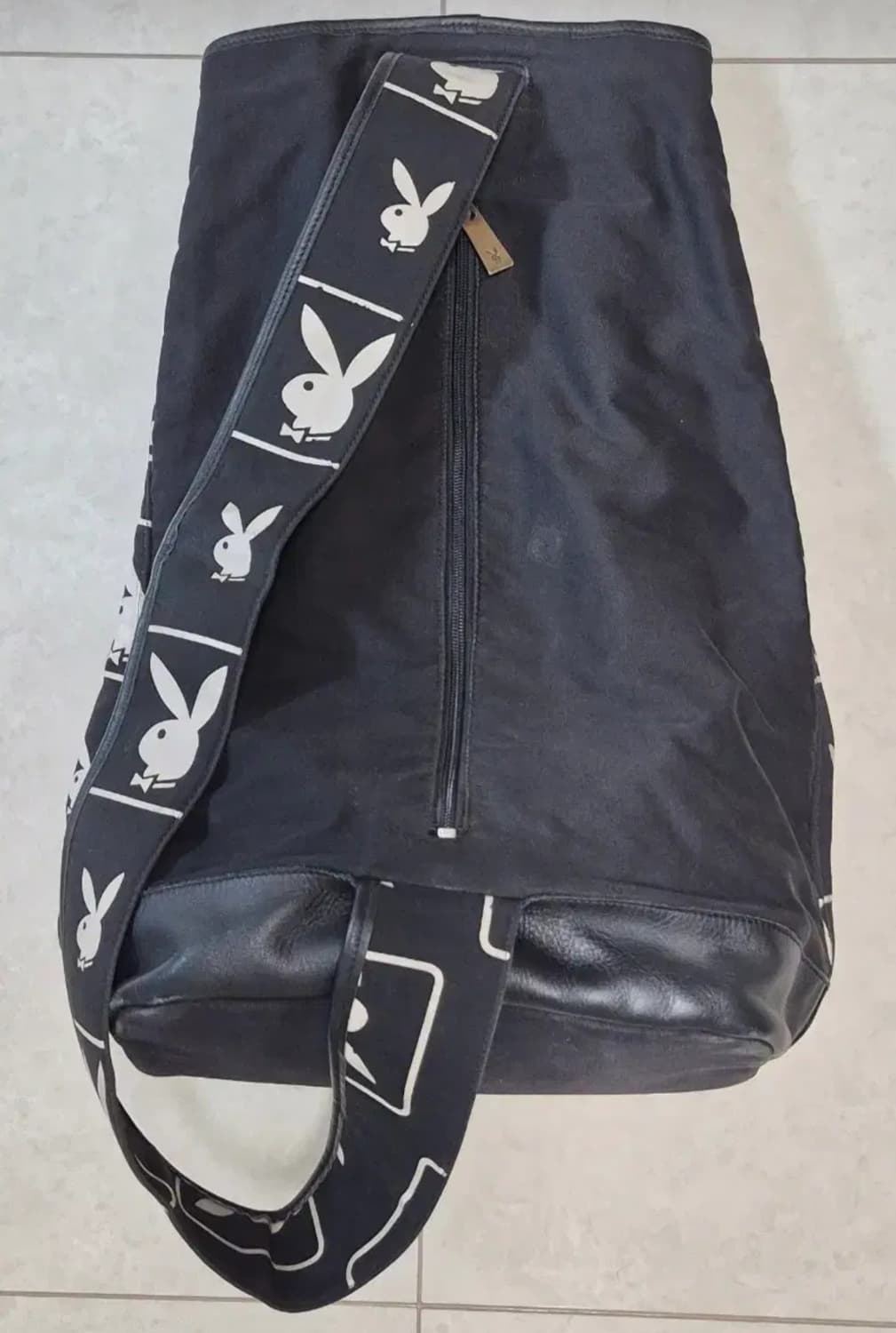 00's Playboy Old-school Sling Bag 상품이미지3