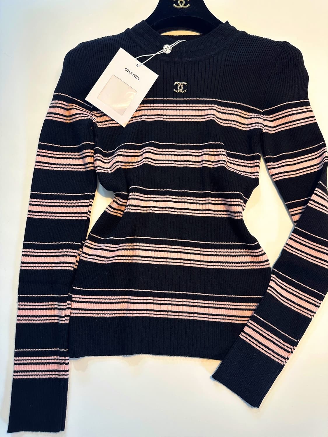 (새상품)샤넬줄지니트 상품이미지1