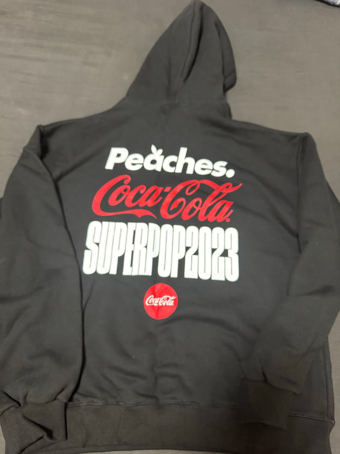 정품새제품 피치스 코카콜라 후드 블랙 XL 상품이미지1