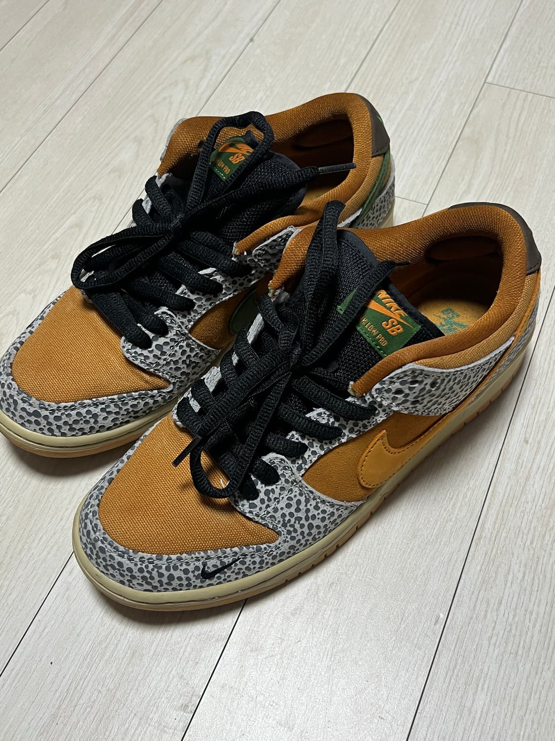 나이키 SB 덩크 로우 사파리 265 상품이미지1