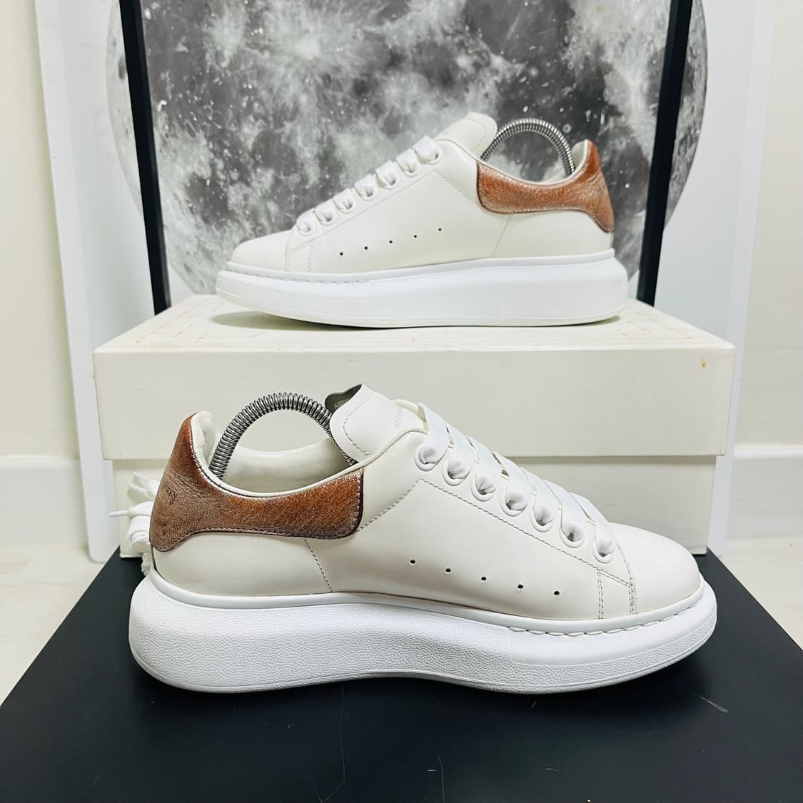 정품 38) 알렉산더 맥퀸 오버솔 스니커즈 240~245 상품이미지2