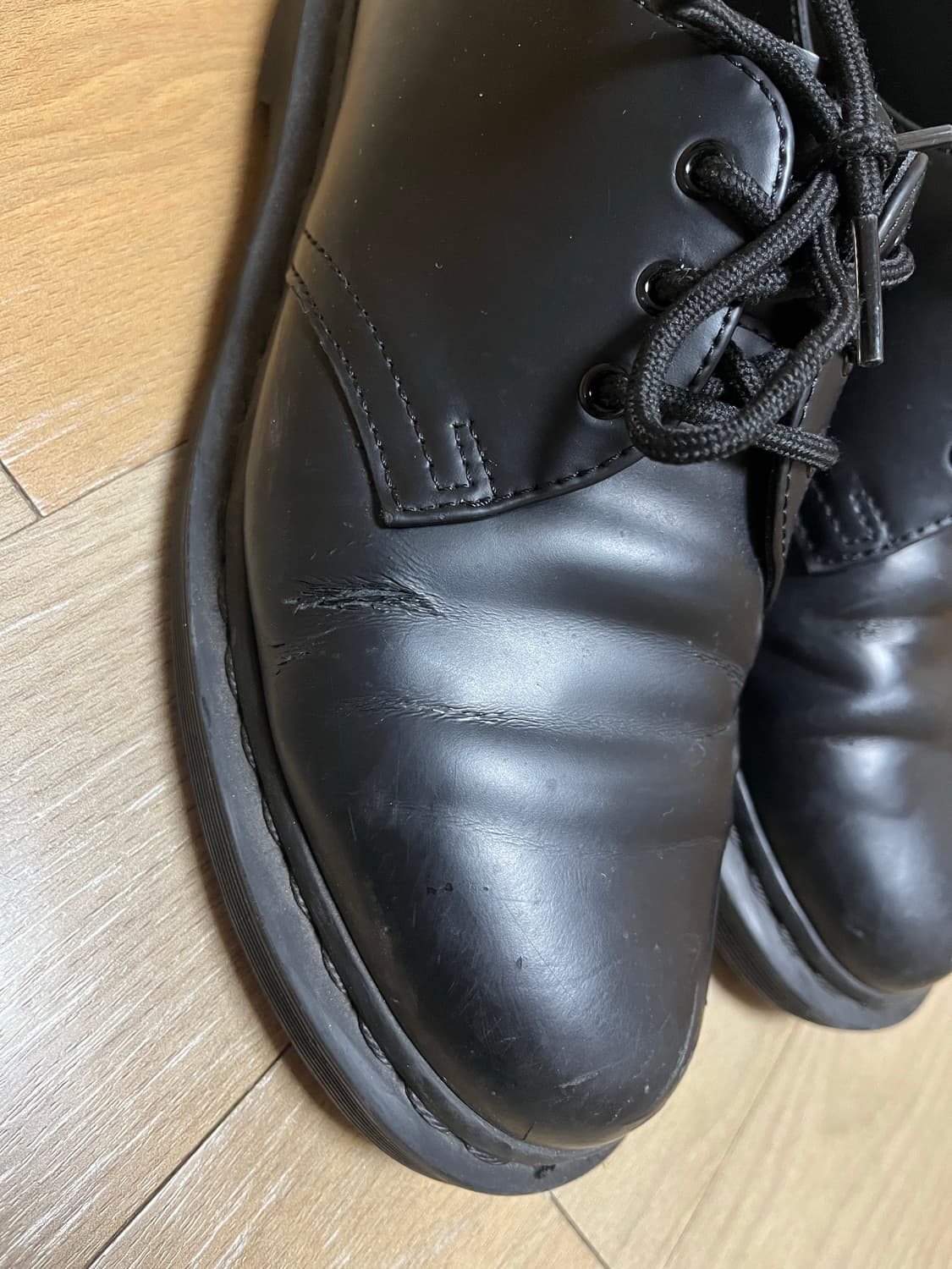 닥터마틴 1461 모노 UK7 상품이미지5