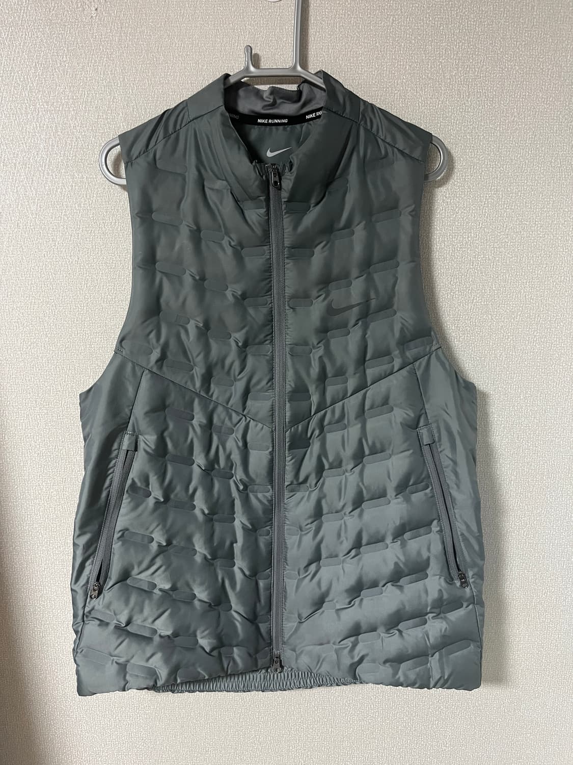 나이키 써마 핏 ADV 리펠 러닝 베스트 S 상품이미지3