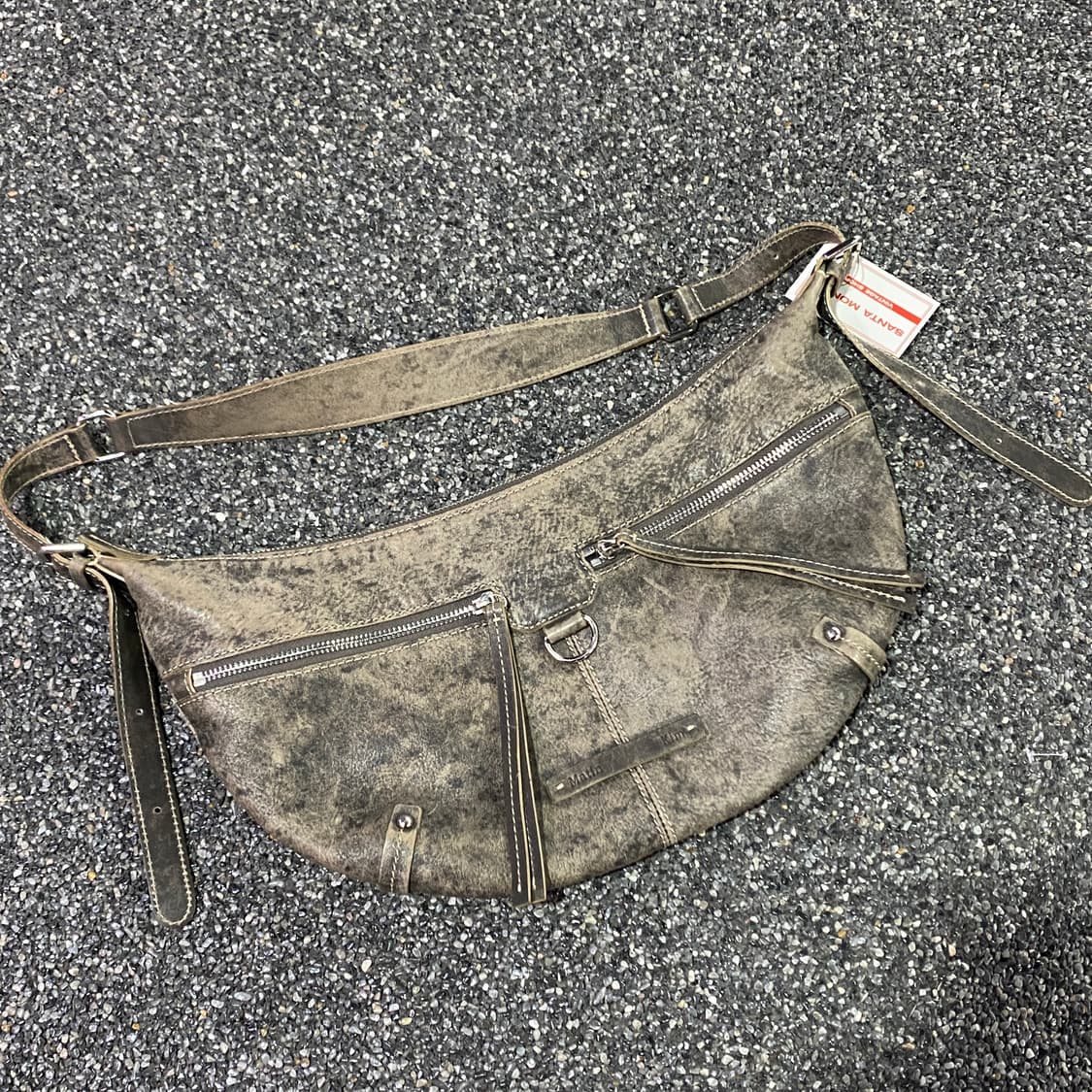 마뗑킴 지퍼 레더 라운드 백 B4267 상품이미지1