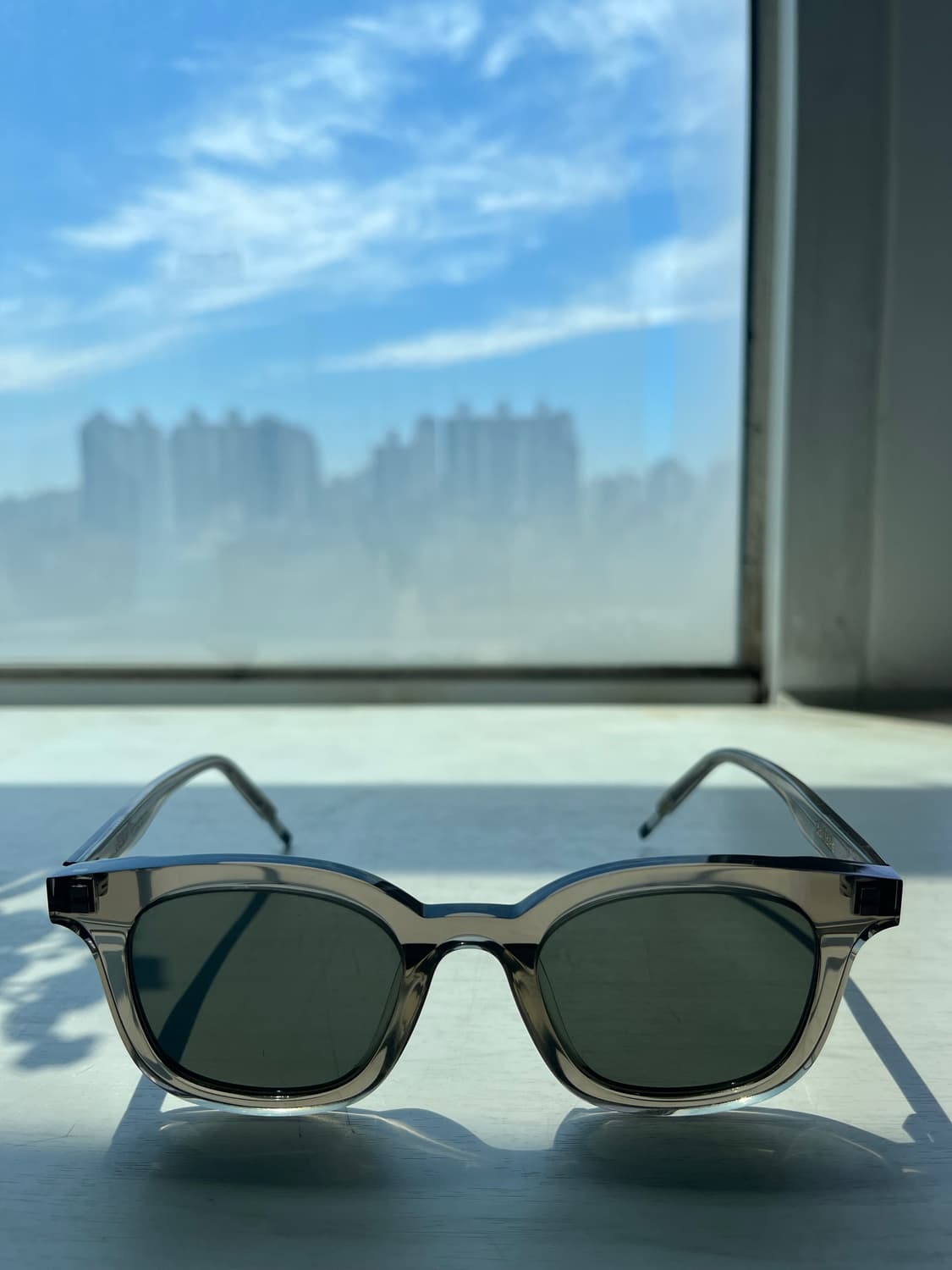 젠틀몬스터 달레이크 상품이미지1