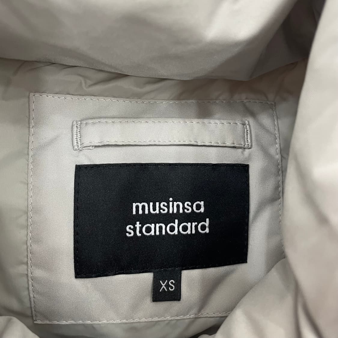 무신사스탠다드 우먼즈 데일리 푸퍼 숏 패딩 상품이미지3