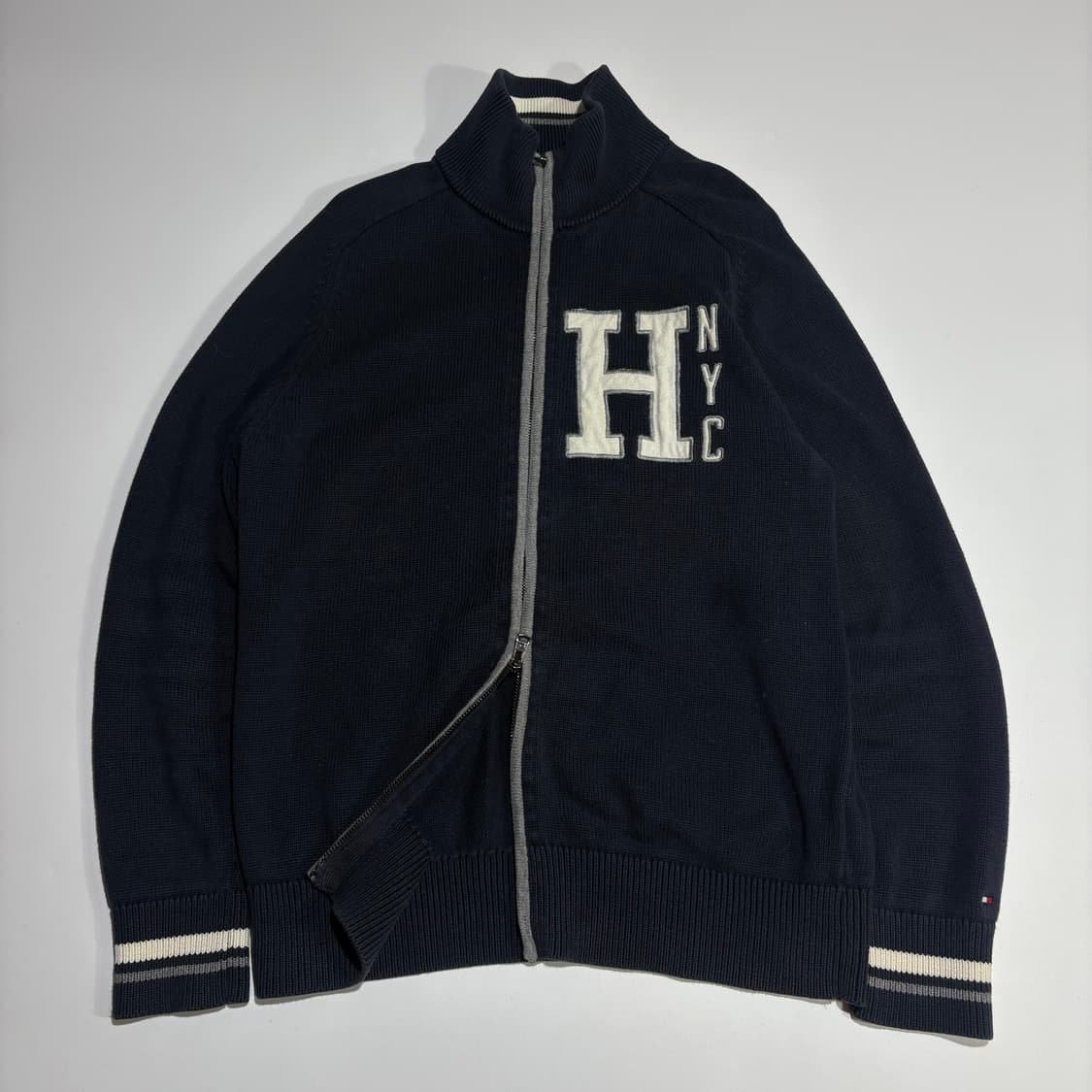 타미힐피거 빅로고 집업 니트 상품이미지3