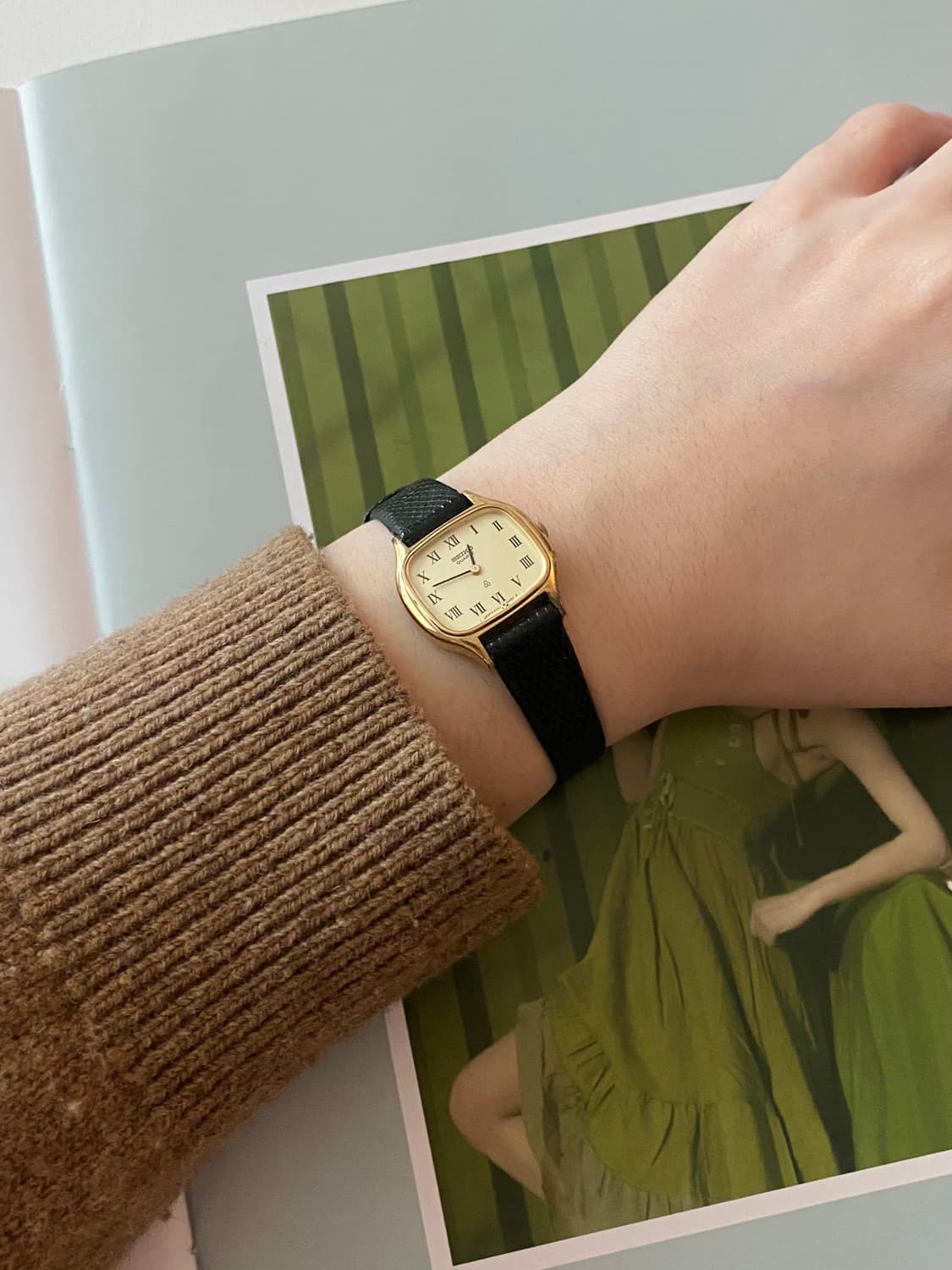 Seiko 세이코 쿼츠 클래식 로만 골드 상품이미지5