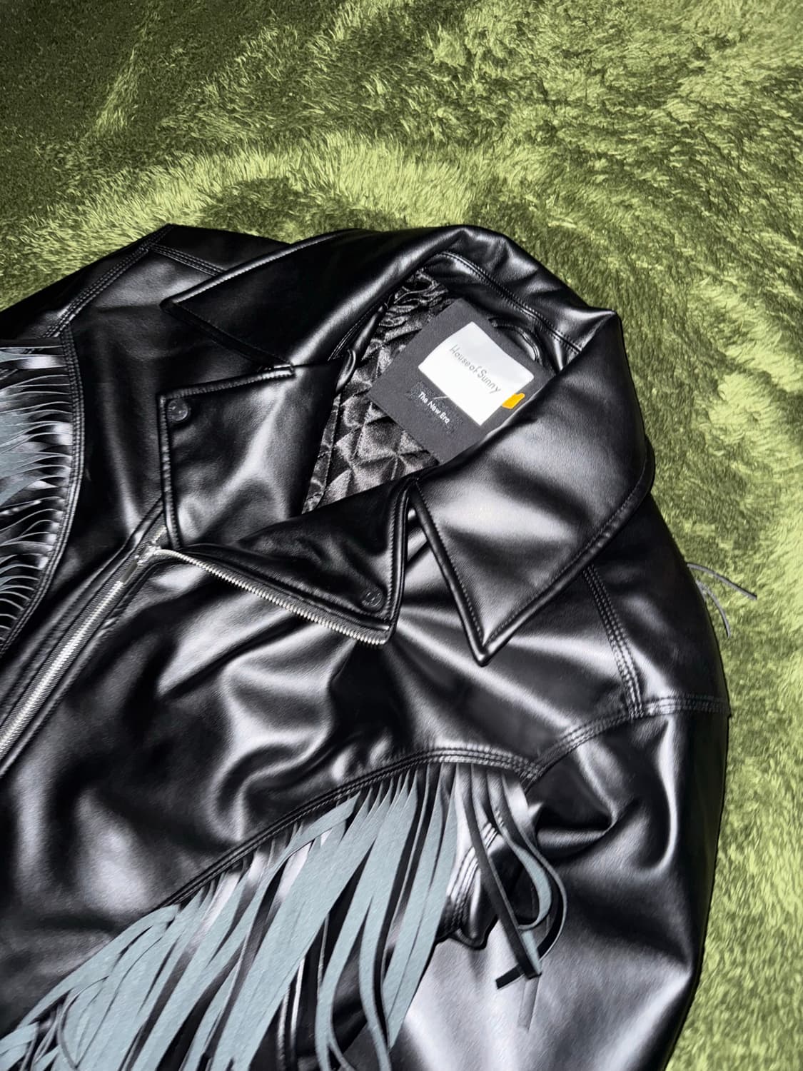 [XS] 하우스오브써니 크롭 프린지 FAUX 레더 자켓 블랙 상품이미지2