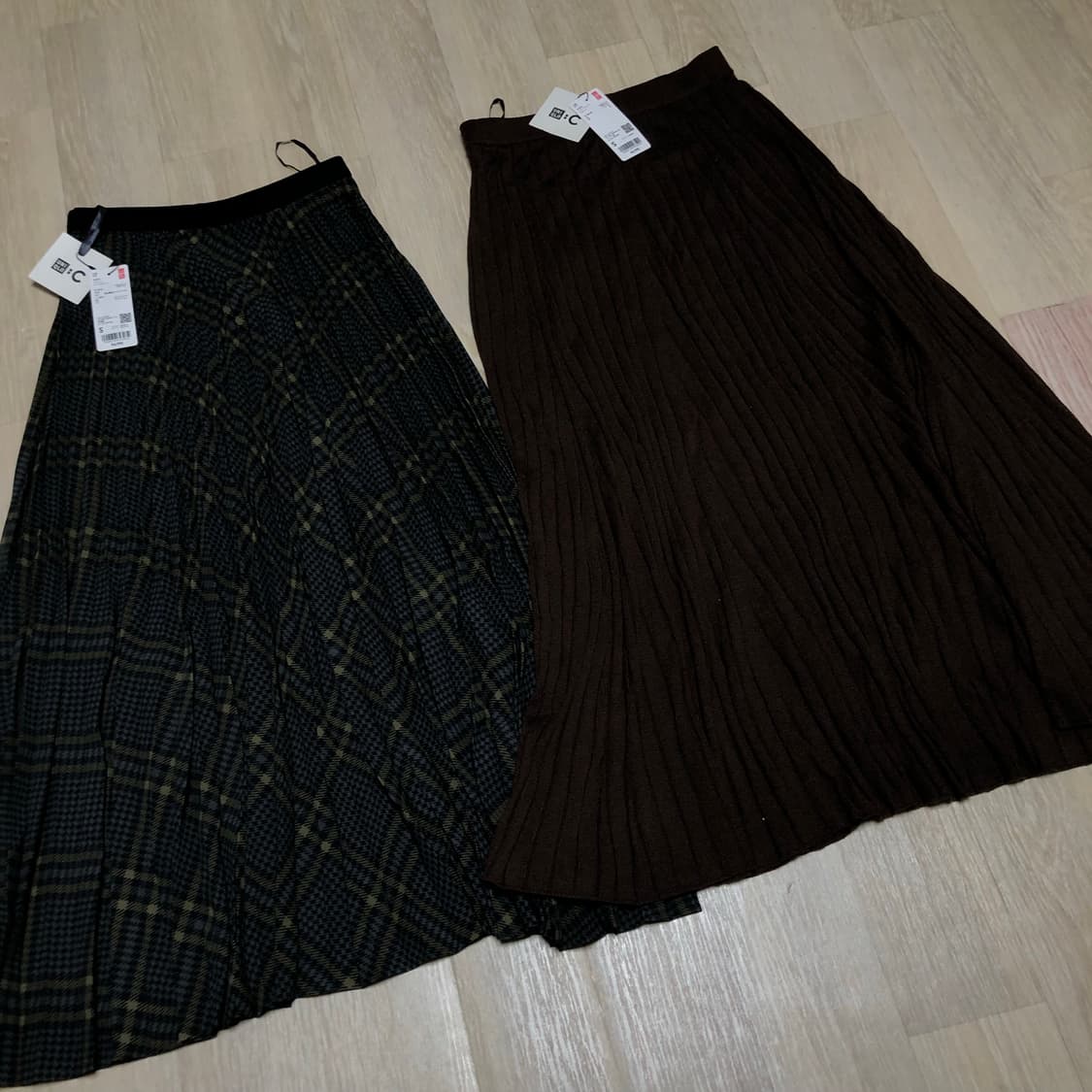 (우먼스 S) 새상품 유니클로 C 플리츠 롱 스커트 메리노 블렌드 스커트 상품이미지4