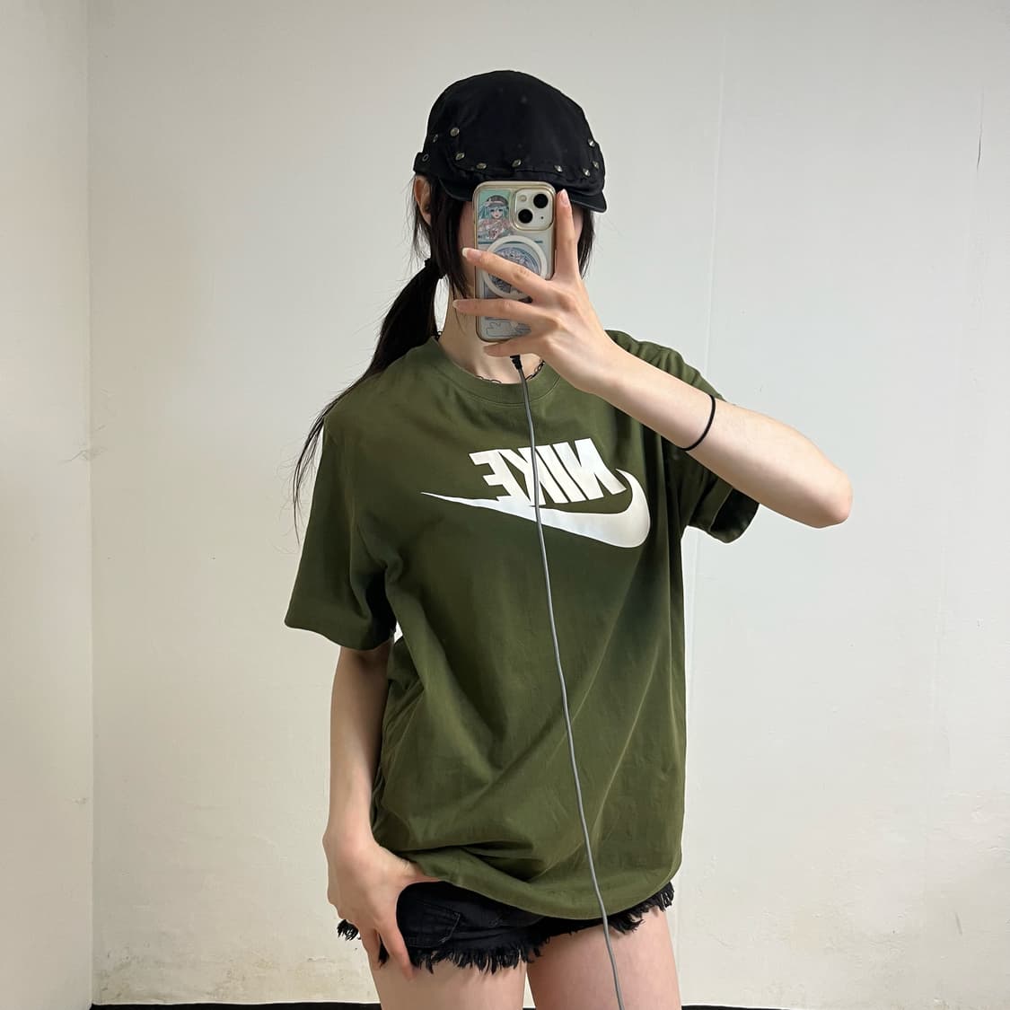 Nike Khaki T-Shirt 상품이미지2