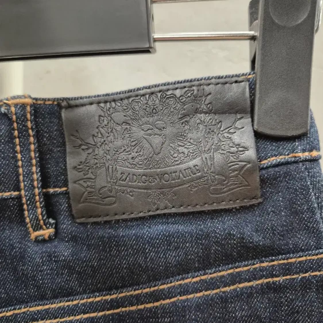 ZADIG&VOLTAIRE 데님 스터드 미니스커트 상품이미지4