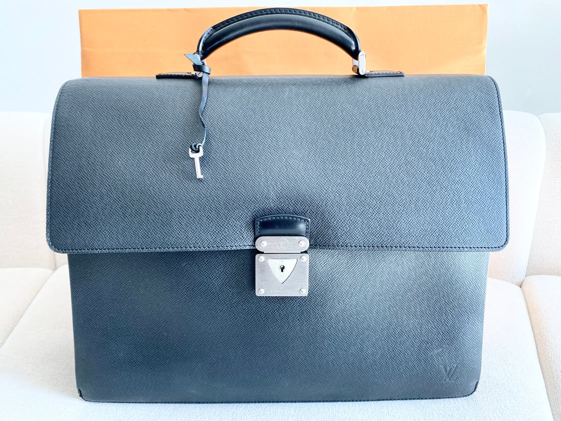 루이비통 타이가 로부스토 브리프 케이스 상품이미지2