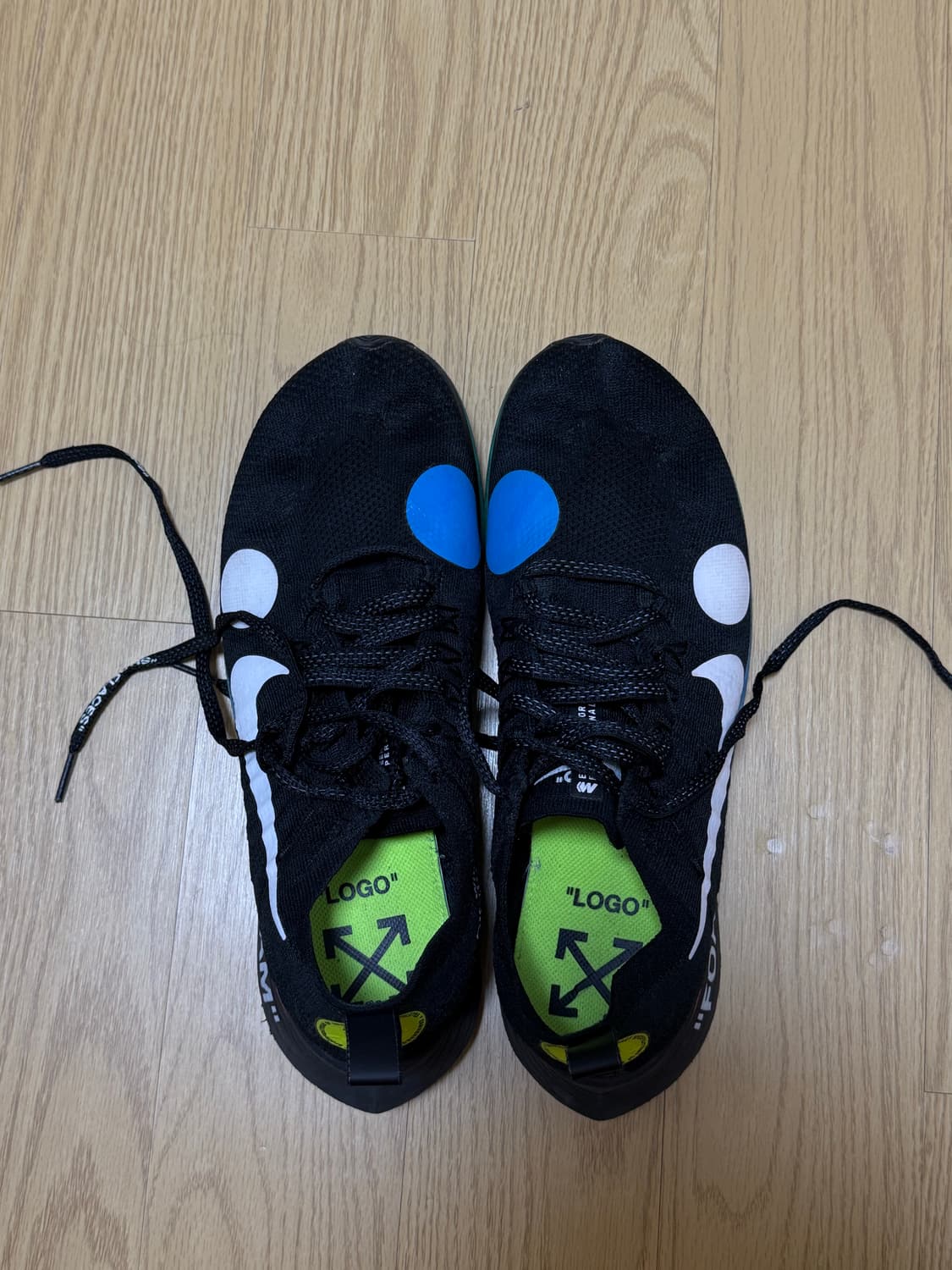 나이키 오프화이트 줌플라이 260 상품이미지3