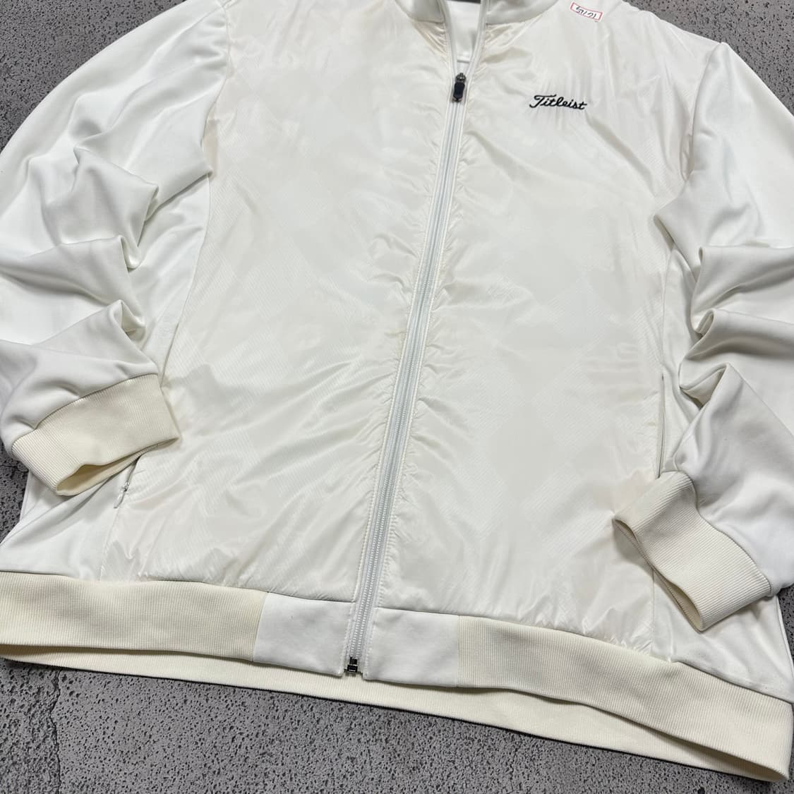 ✨ (바배) 타이틀리스트 누빔 화이트 점퍼 자켓 상품이미지5