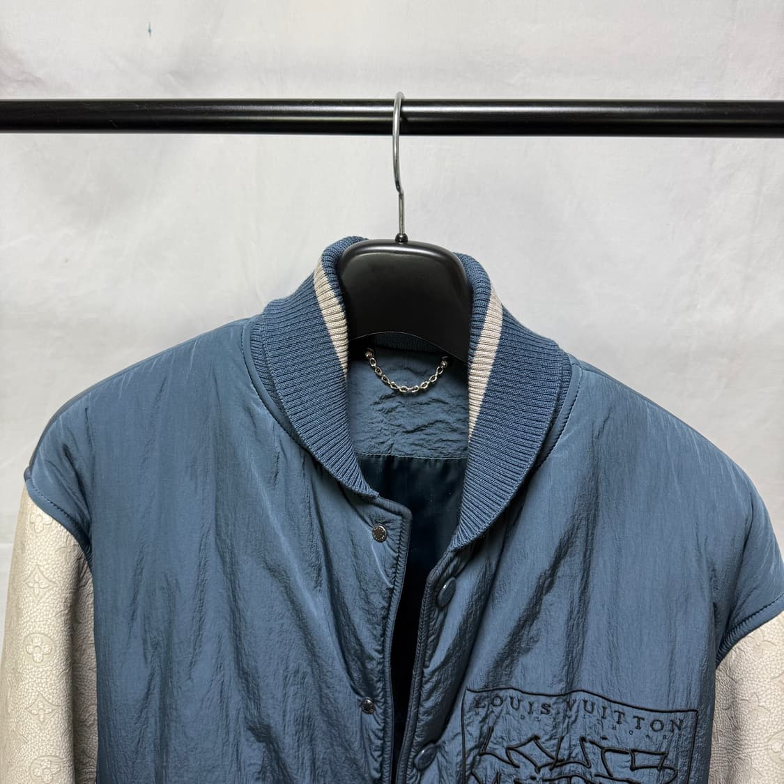 루이비통 믹스드 레더 테디 블루종 바시티 점퍼 자켓 상품이미지3